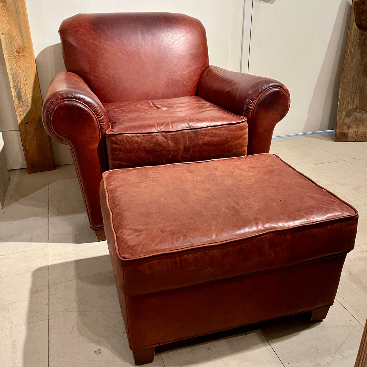 Traditional Vintage Leather Chair & Ottoman, Bauhaus USA